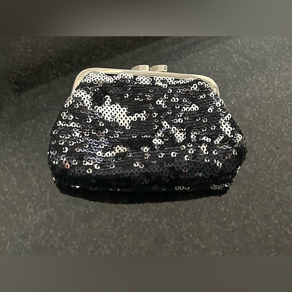 NWOT Victoria Secret Limited Edition Angel Forever Sequin Coin Purse